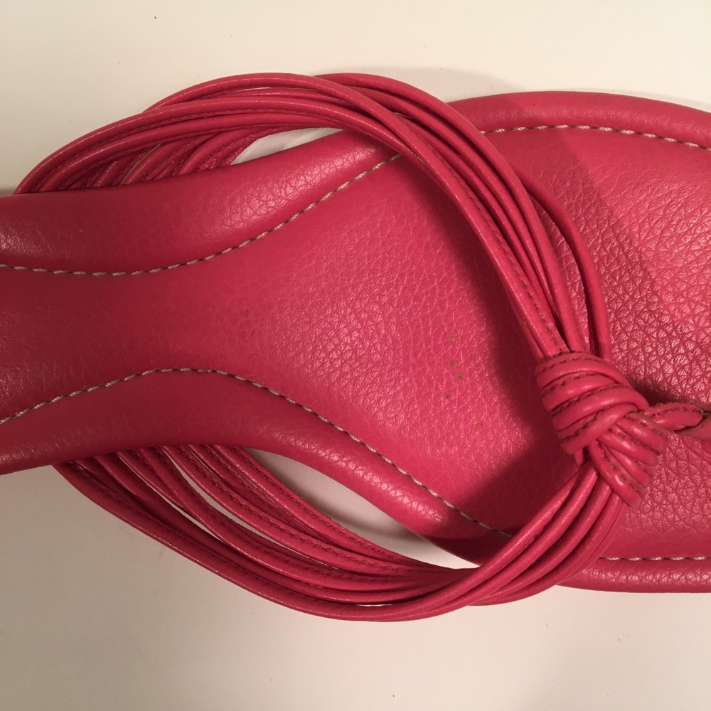 Ann Taylor hot pink sandals - Picture 4 of 6
